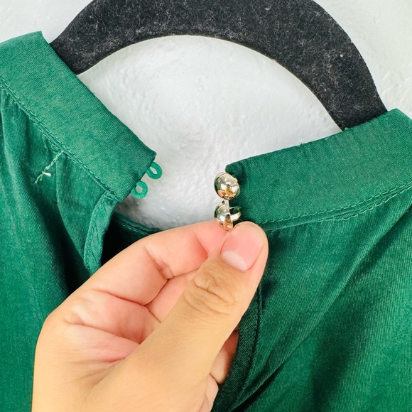Love Is For Eternity Emerald Green Vintage Style Long Sleeve Shoulder Button Top - Picture 7 of 9